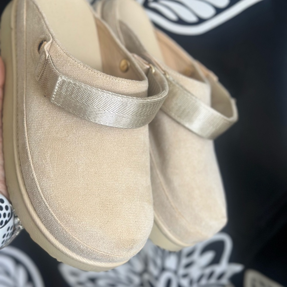Beige Slip-On Clogs with Strap